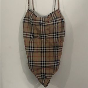burberry one piece bikinni